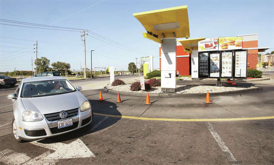 Fire Shuts Down Alton Mcdonald S Temporarily Telegraph The Downtown Alton Mcdonalds Restaurant Was Closed Friday Following An Early Morning Fire In Ductwork Above