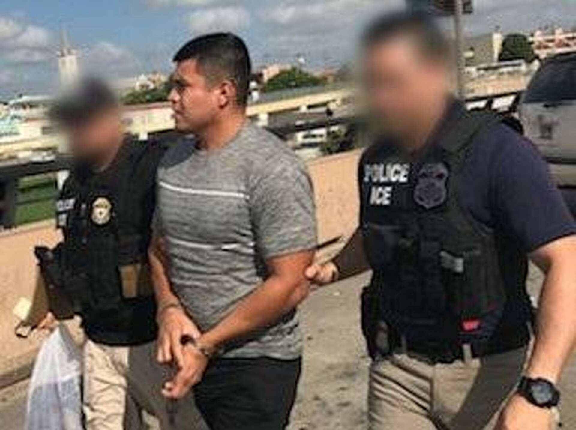 Alleged Zetas assassin known as 'Scarface' extradited