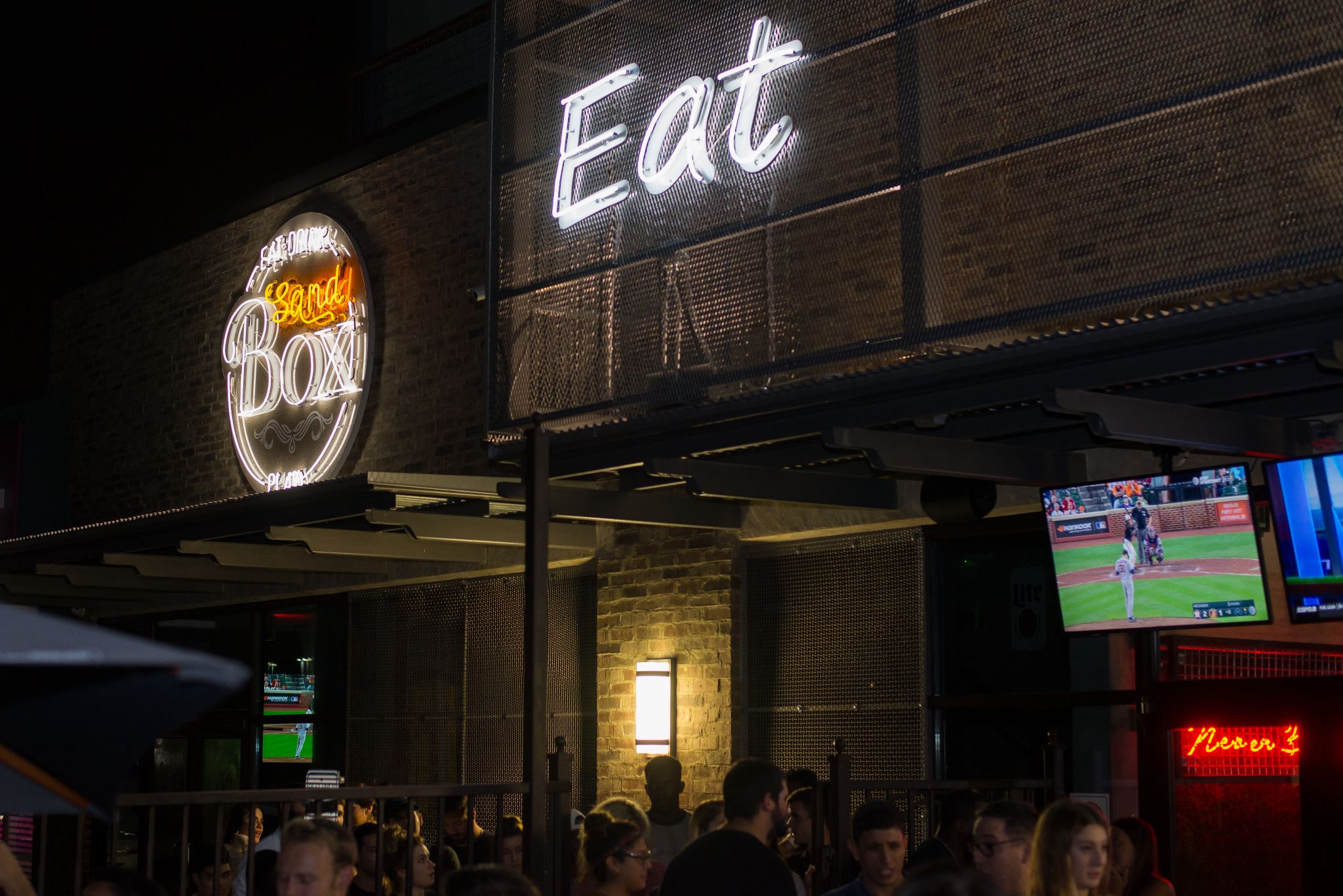 San Antonio spots to try your luck at winning Y100's 8 Man Jam tickets