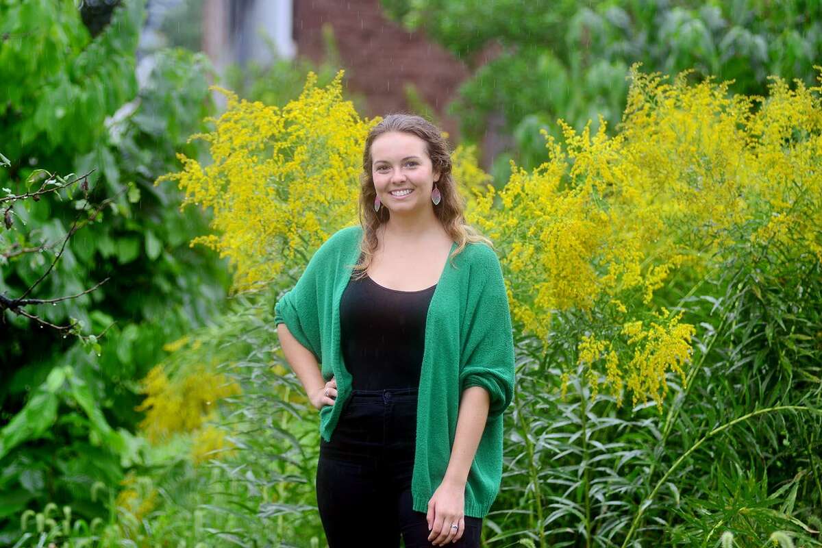 Ingrid Eck 19 is working to certify the city of Middletown by Sustainable CT, which recognizes thriving and resilient Connecticut municipalities. An independently funded, grassroots, municipal effort, Sustainable CT provides a wide-ranging menu of best practices.