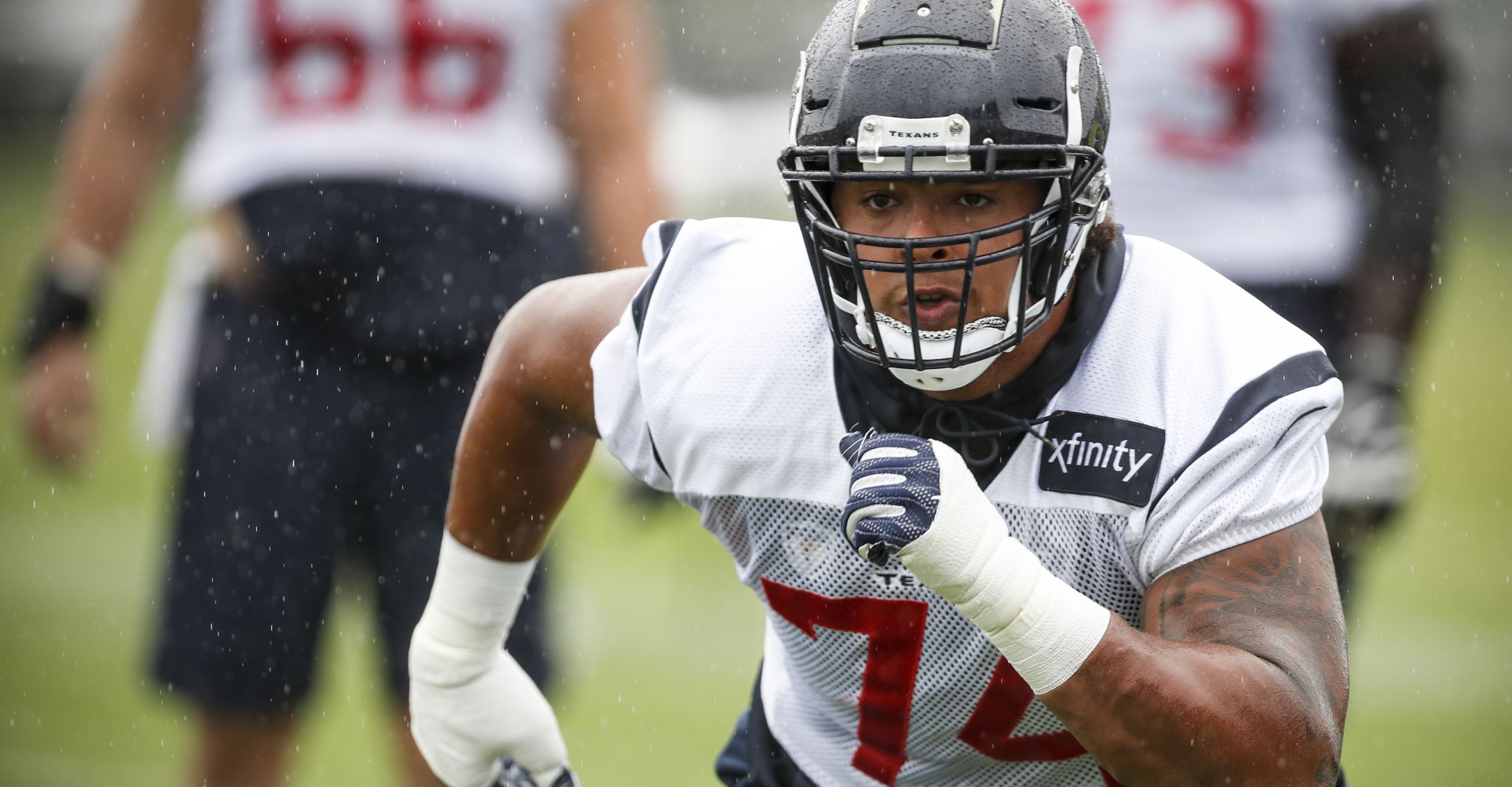 Line shuffle: Texans insert Kendall Lamm, bench Julién Davenport