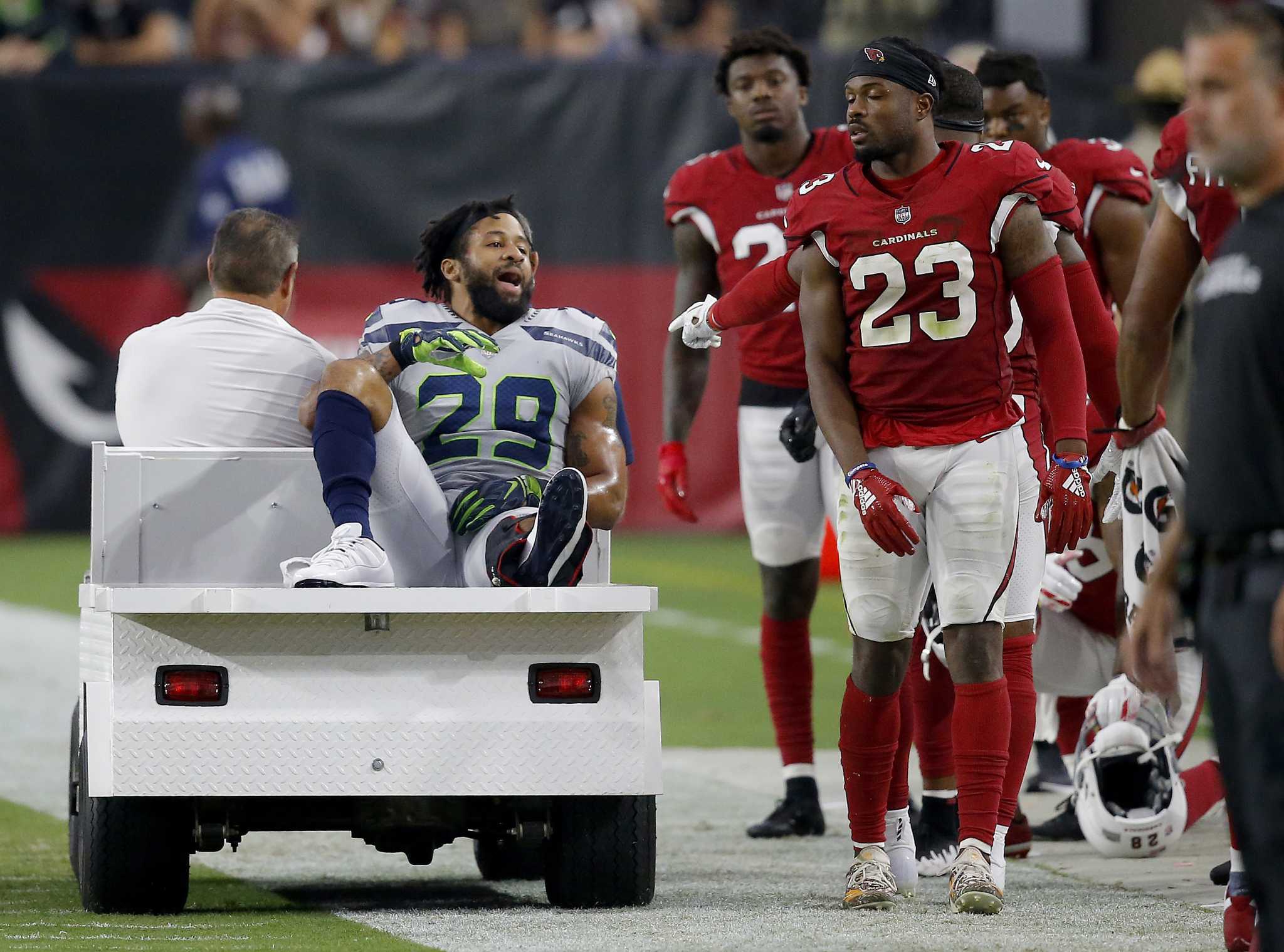 Earl Thomas Breaks Leg Sends Angry Parting Message To