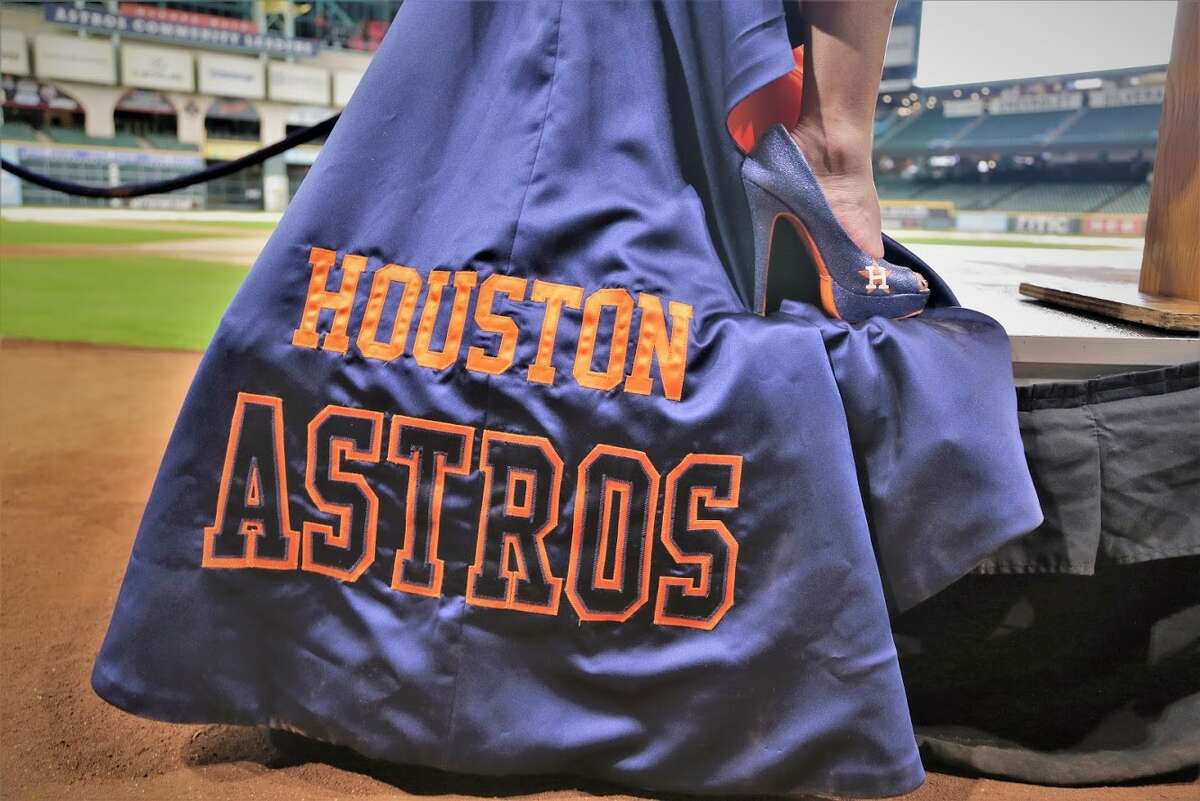 Photos: Lumberton seamstress created this gorgeous Astros dress