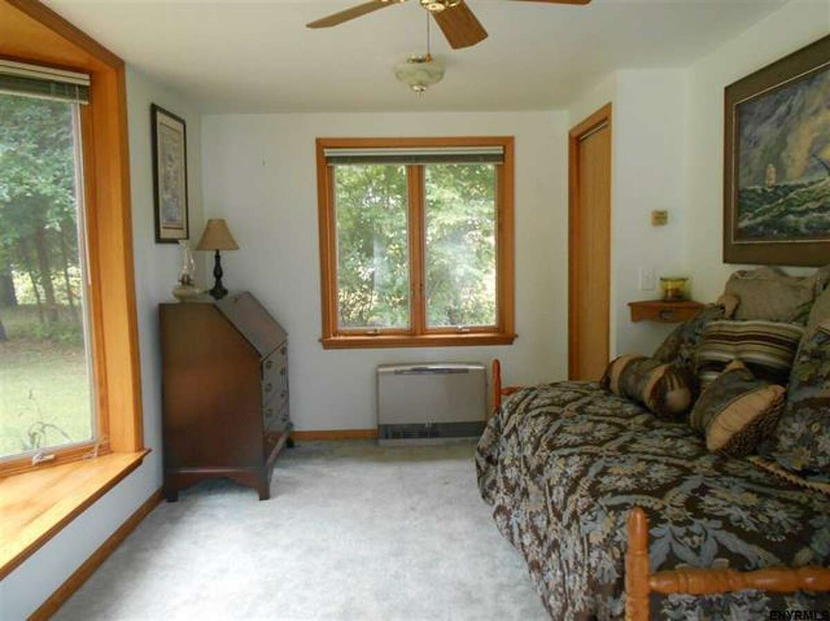 Photos Peek inside Capital Region Lustron allsteel homes