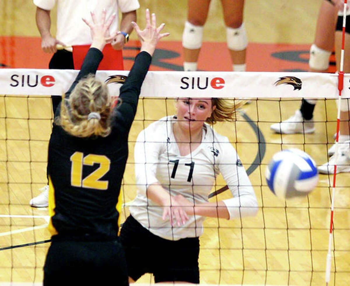 SIUE’s Rachel McDonald (11) has been named the Ohio Valley Conference Player of the Week. Teammate Ellen LeMasters was named the OVC Newcomer of the Week. McDonald is shown in action earlier this season.
