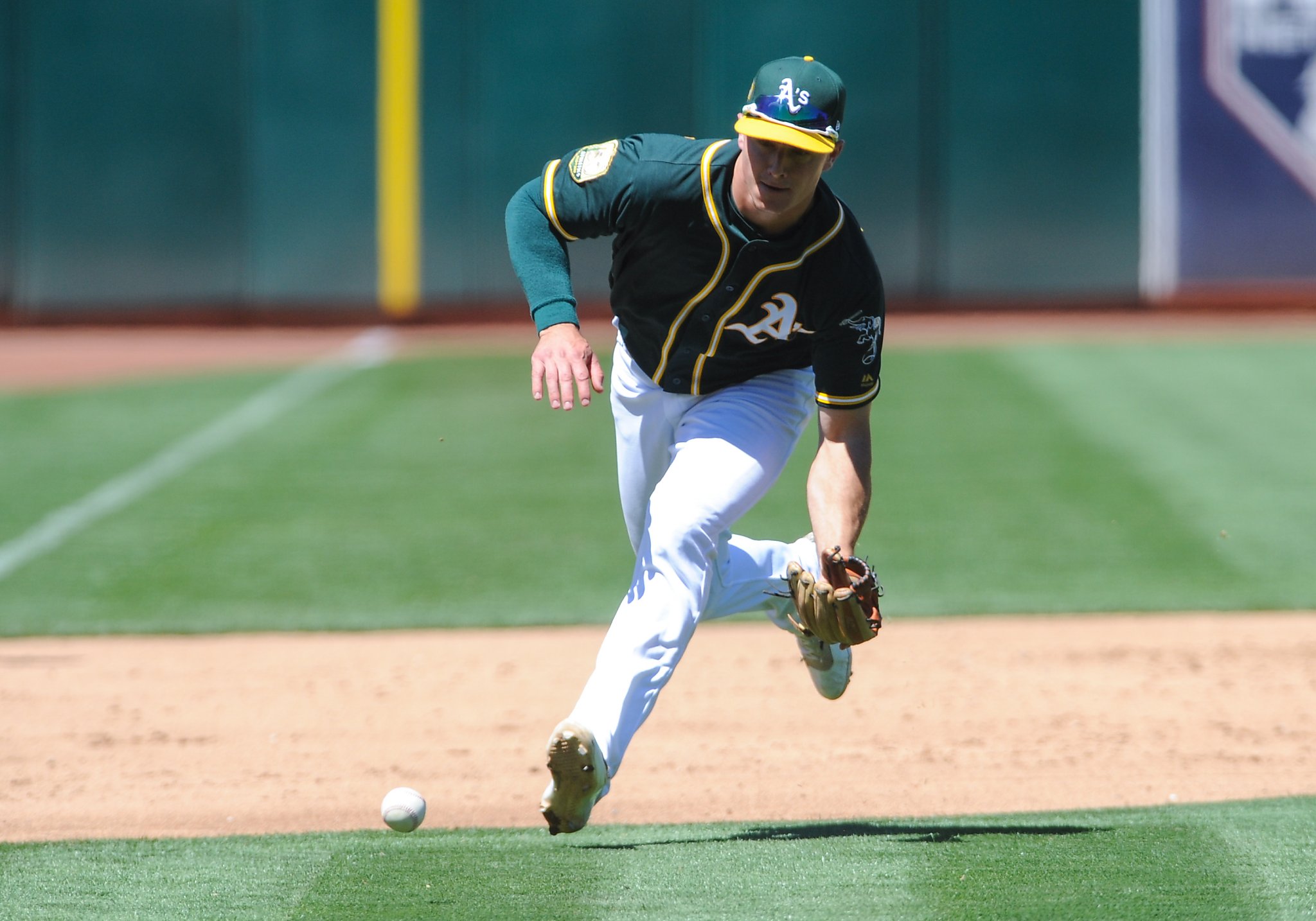 A’s Matt Chapman wins Defensive Player of the Year, a team first - SFGate