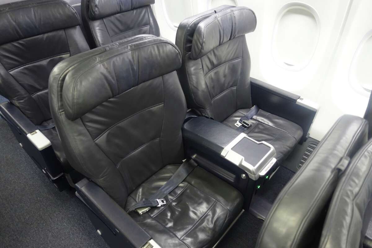 One version of United's older domestic first class seats