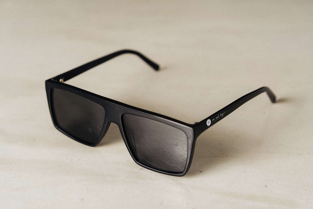 Glasses created by Oakland entrepreneur block TV and computer screens