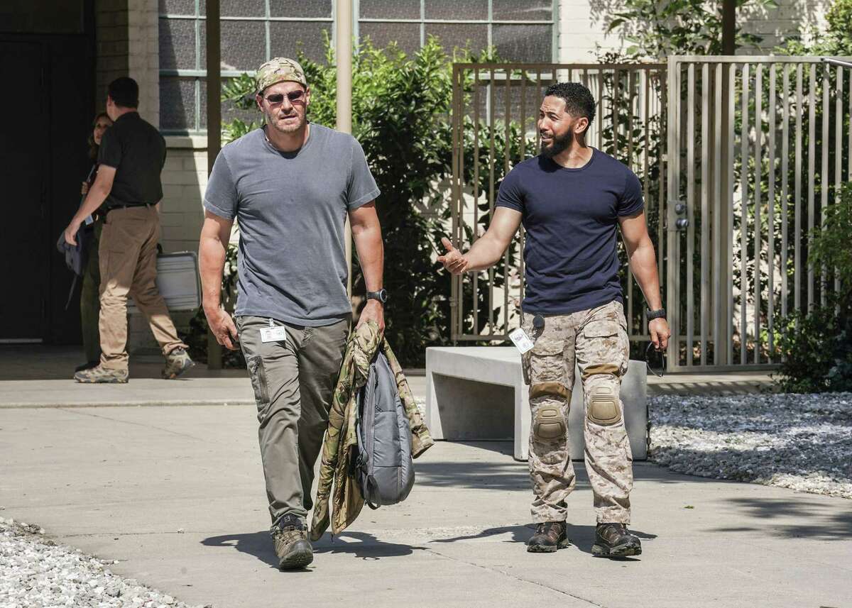 "Fracture" -- Jason and Bravo Team head to the Gulf of Guinea to rescue American hostages after an oil platform is overtaken by armed militants, on the second season premiere of SEAL TEAM, Wednesday, Oct. 3 (9:00-10:00 PM, ET/PT) on the CBS Television Network. Pictured L to R: David Boreanaz as Jason Hayes and Neil Brown Jr. as Ray Perry. Photo: Monty Brinton/CBSA?A©2018 CBS Broadcasting, Inc. All Rights Reserved