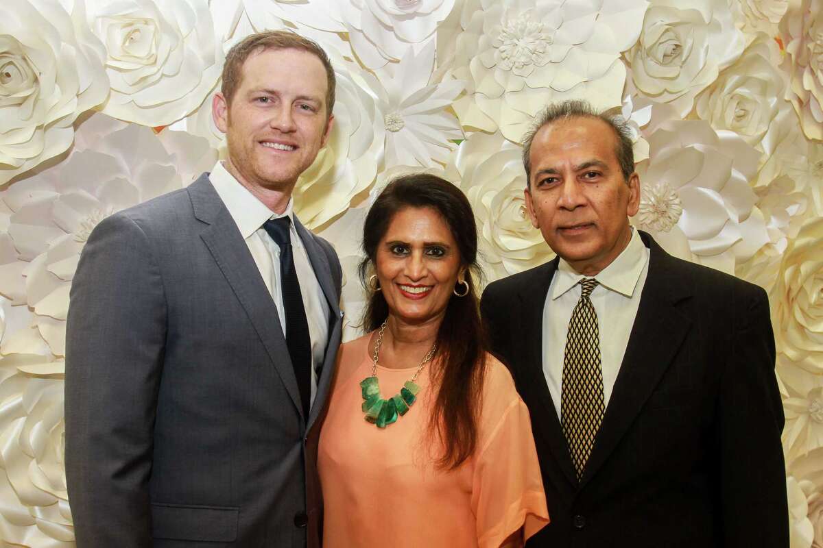 "It" crowd helps Homemade Hope raise 120,000 during secondever gala