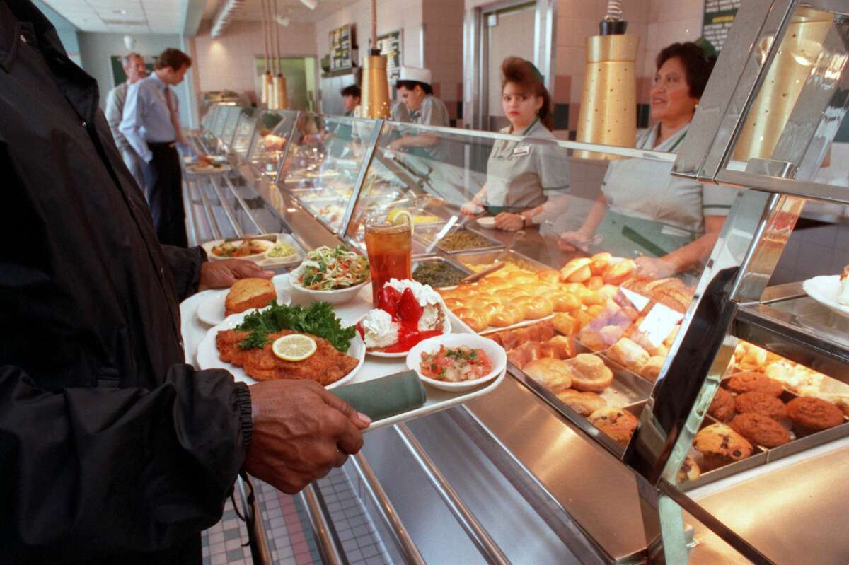 A Luby's cafeteria in 1993