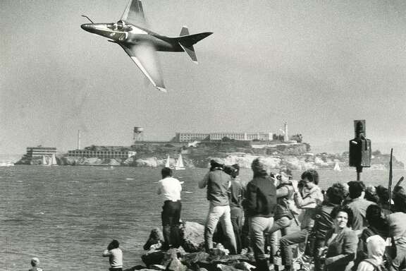 Oct. 13, 1983: The Blue Angels fly by a crowd at the St. Francis Yacht Club jetty during the team's 1983 visit.
