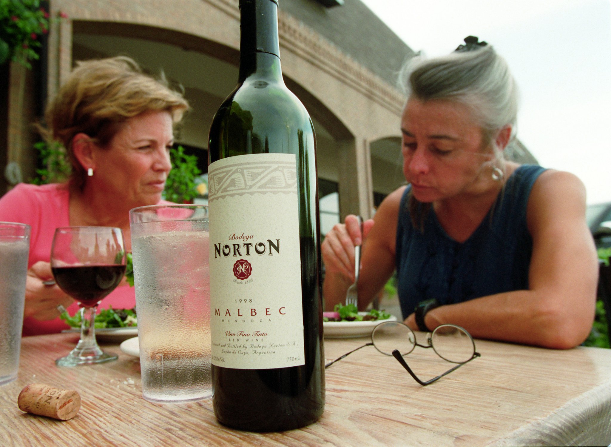 BYOB spots in Houston that let you bring in your own booze...but there are rules