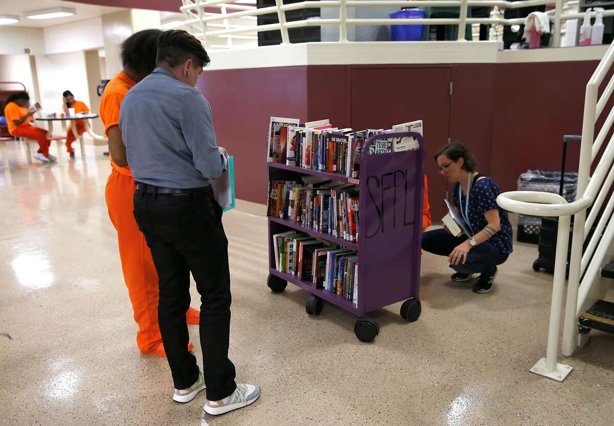 SF jail inmates free their minds, find peace thanks to new library program