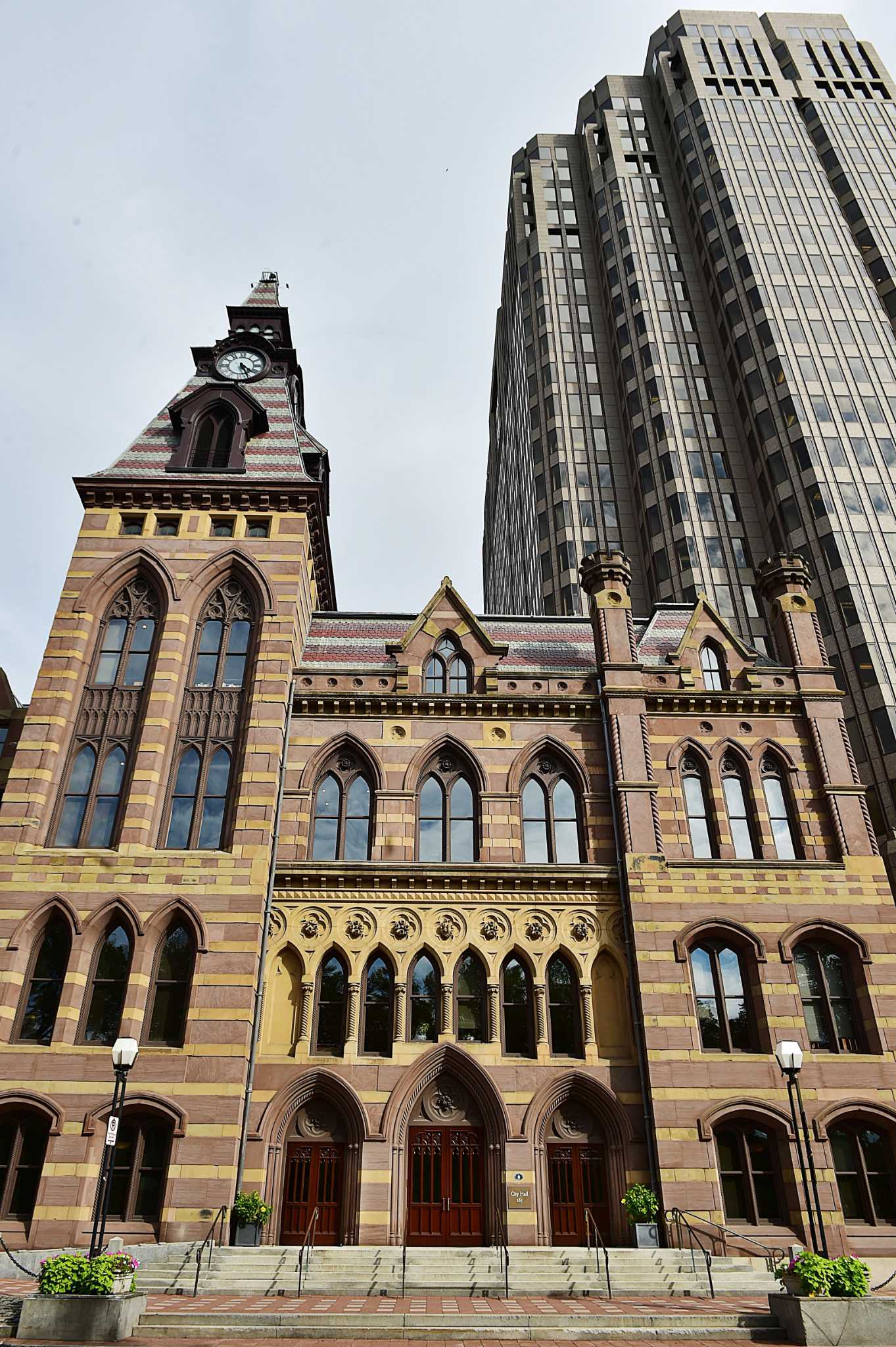 Former New Haven city worker charged with credit card misuse