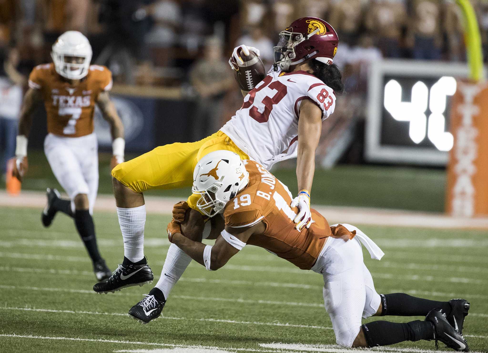 Big 12 championship notebook: Marquise Brown injured in Sooners' victory  over Texas