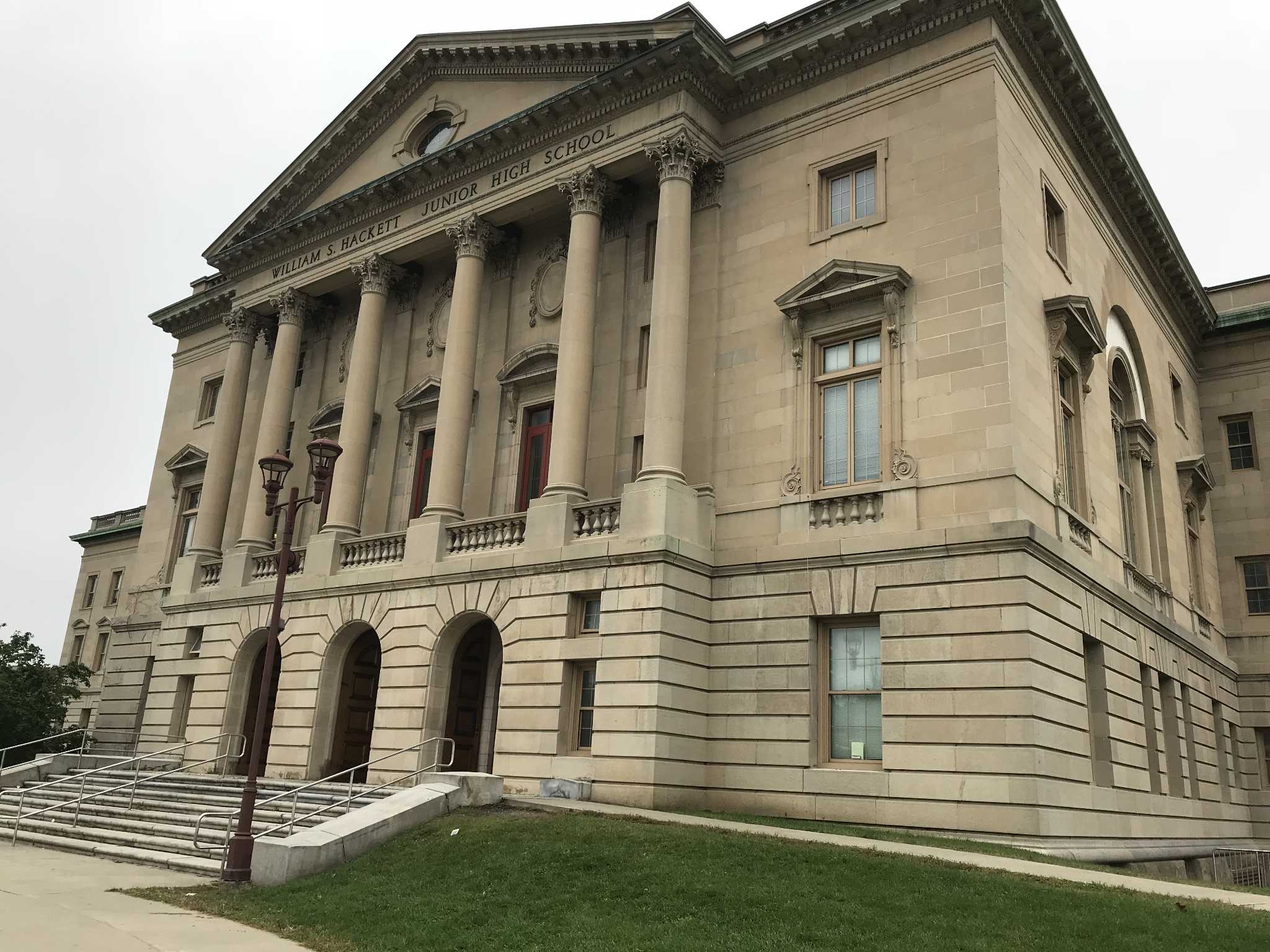 Several Albany schools on lockout after bomb threat - Vimarsana News