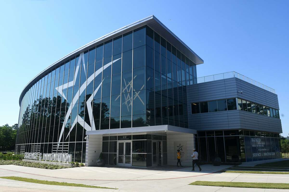 Lone Star College System holds its tax rate steady for 2018-19
