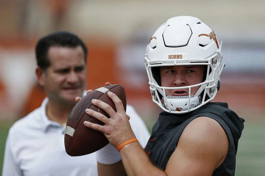 Texas to monitor QB Sam Ehlinger throughout week before determining status for Oklahoma State ...