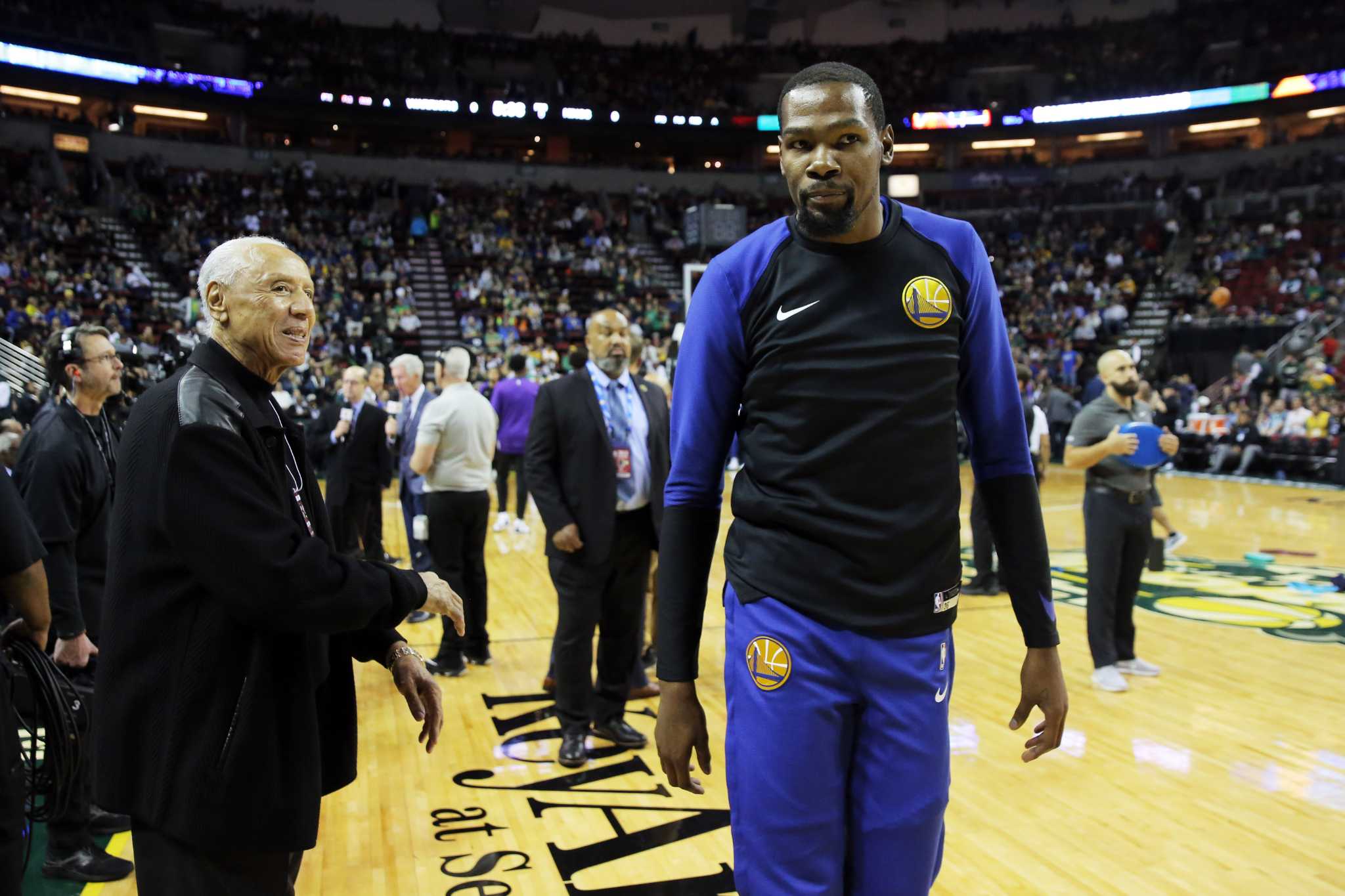 Kevin Durant Wears Sonics Shawn Kemp Jersey During Introductions