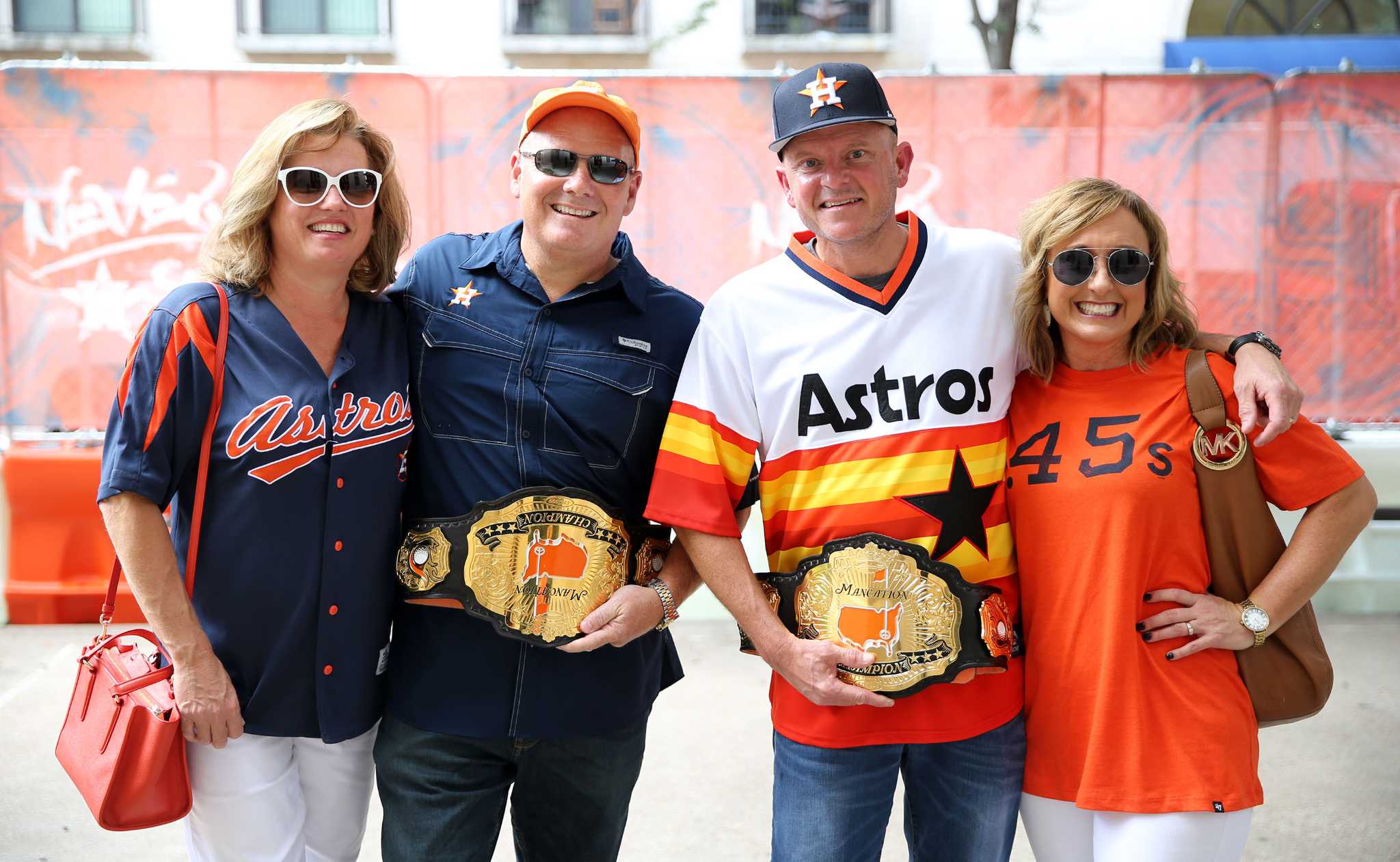 Astros playoff tickets sell out in five minutes