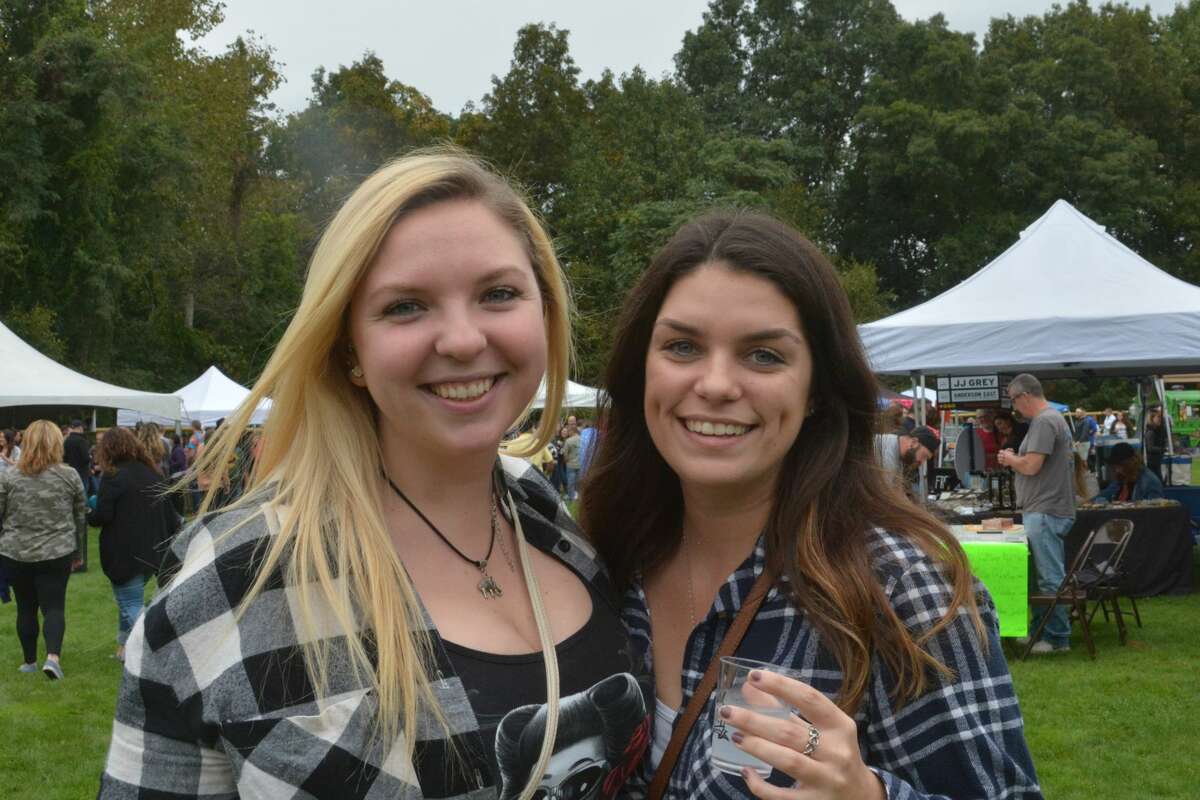 The Smoke in the Valley beer festival took place at Matthies Field in Seymour on October 6, 2018. Festival goers enjoyed five acres of craft beer, home brews and live music. Were you SEEN?
