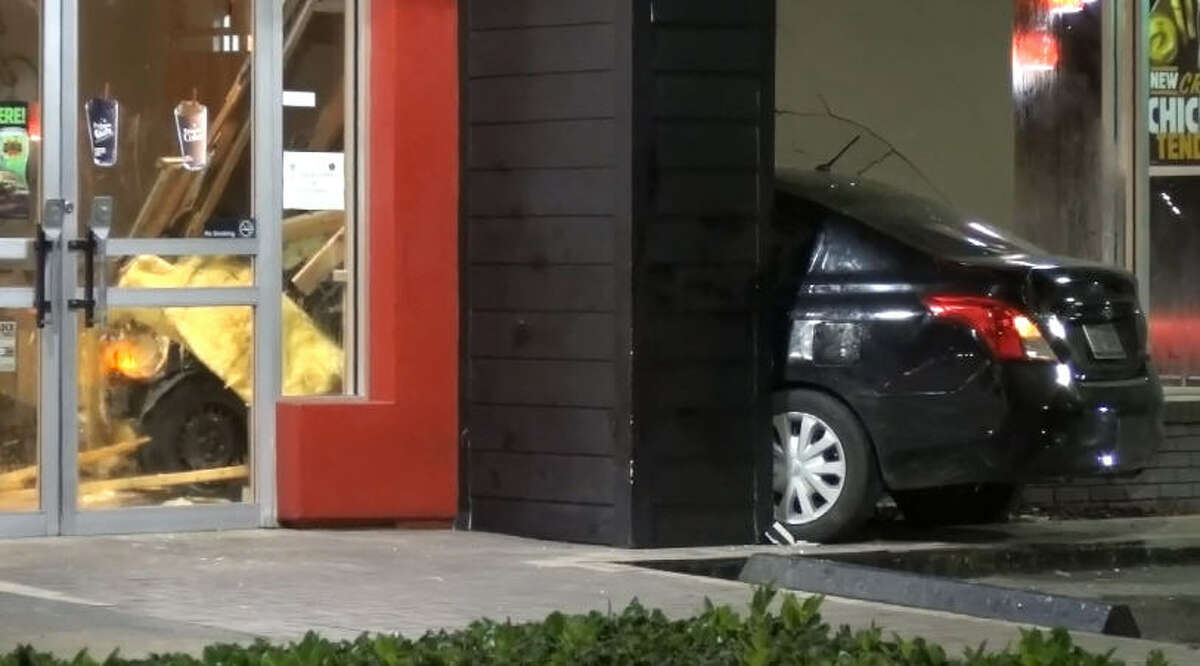 Fleeing Driver Crashes Into Burger King In Overnight Police Chase Near ...