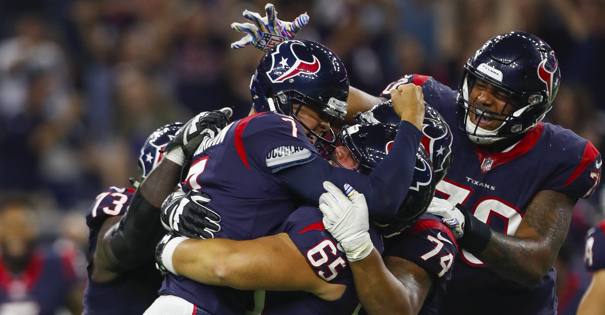 Fairbairns lifts Texans over Cowboys 19-16 in OT