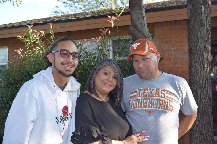 From left to right: Austin, Julie and Gilbert Rincon Photo: Ellysa Harris / Plainview Herald