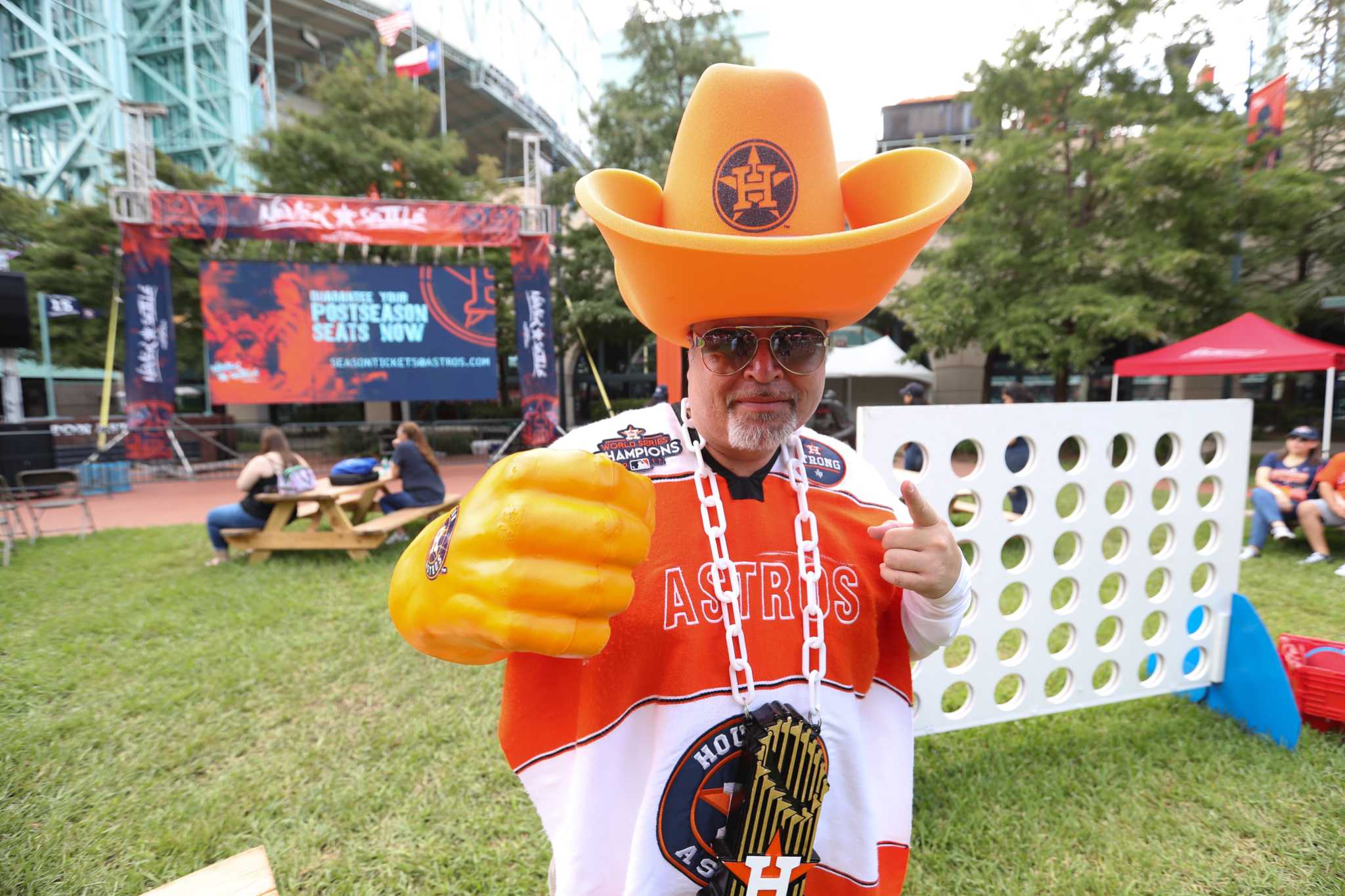 World Series 2022: Houston Astros' homefield advantage paves way for Minute  Maid Park watch parties for Games 3, 4, and maybe 5 - ABC13 Houston