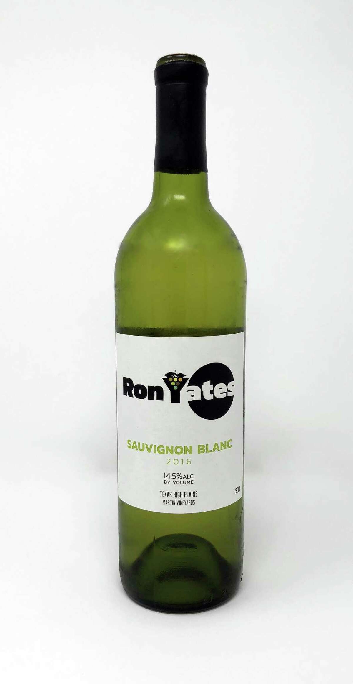 2016 Ron Yates Winery Sauvignon Blanc