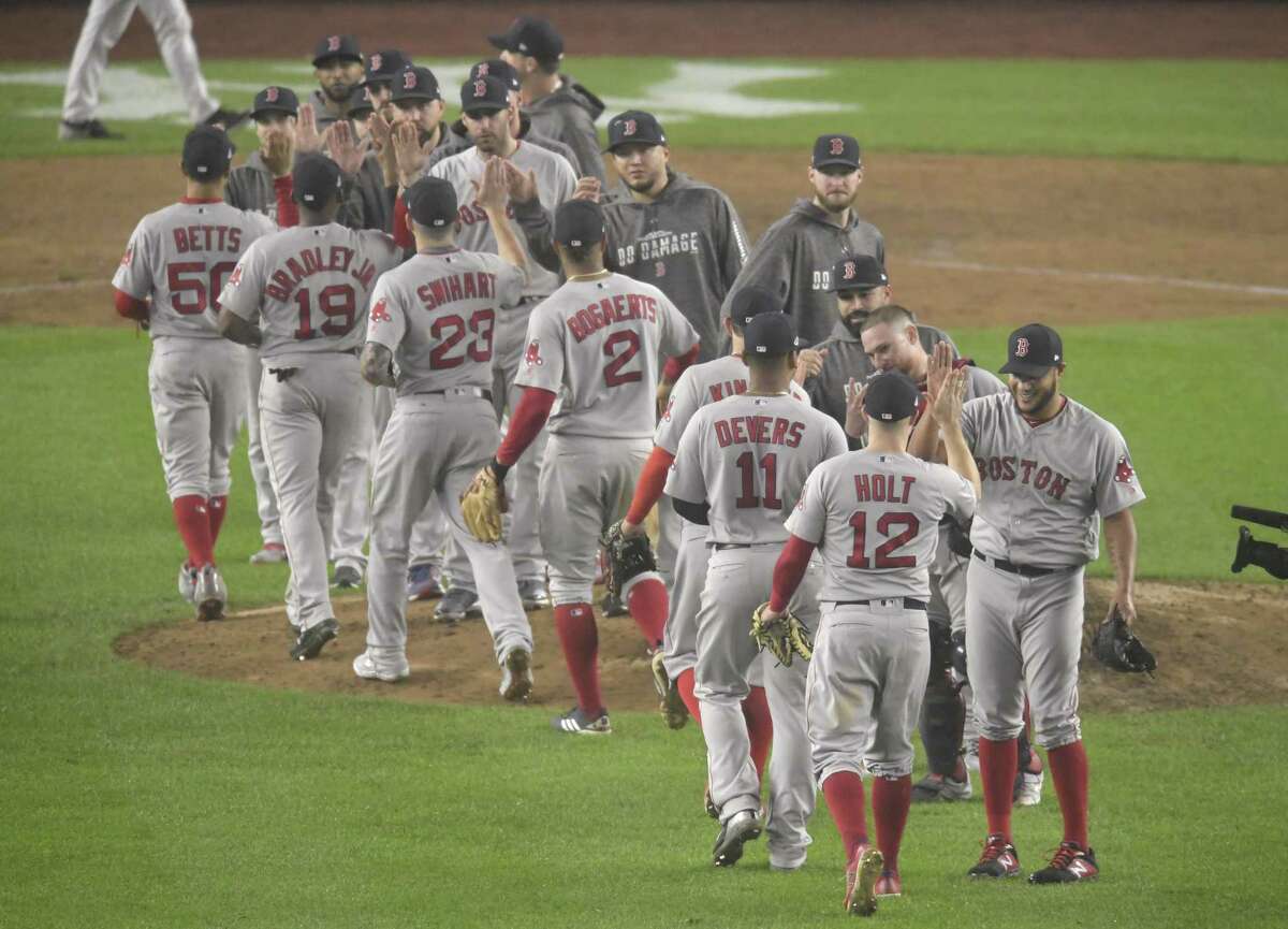 Brock Holt 1st with postseason cycle, Red Sox rout Yankees 16-1