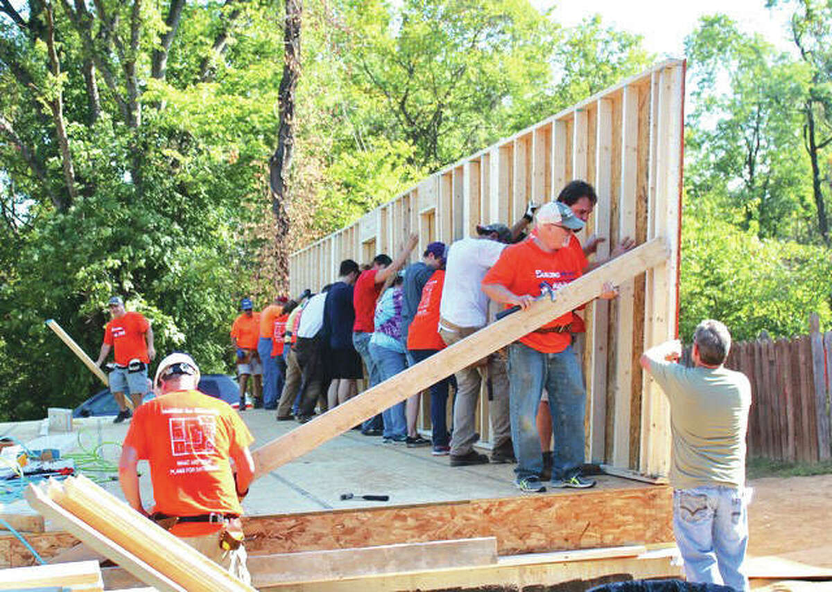 Good weather and hard working volunteers are helping to keep on schedule the construction of Edwardsville’s Habitat of Humanity house at 920 N. Klein Ave. The home must be totally enclosed before winter to allow interior work to continue. Volunteers are needed Saturday mornings from 8 a.m. to noon.