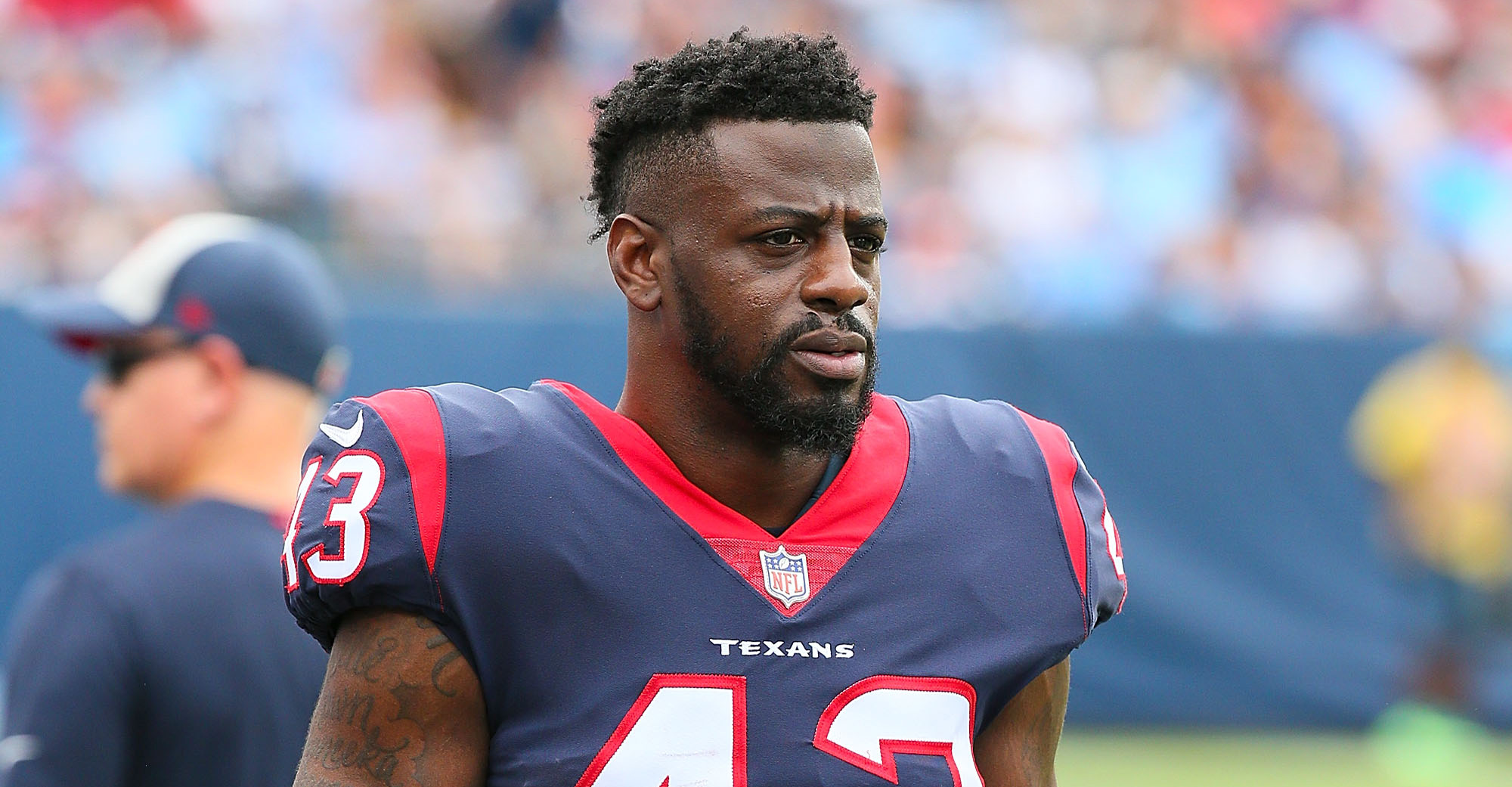 Texans corner Shareece Wright playing through pain