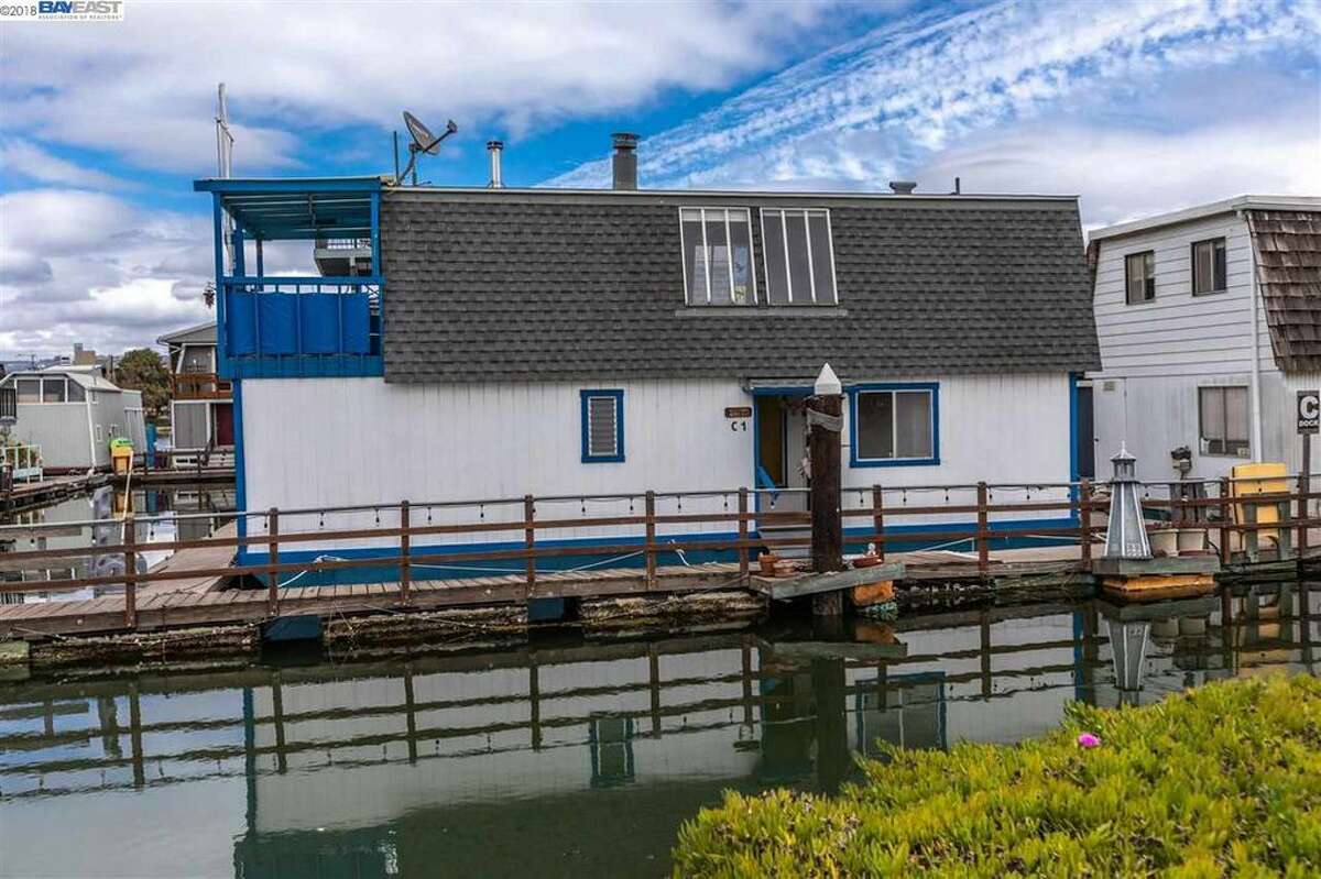 Alameda houseboat where Tom Hanks once lived is up for sale
