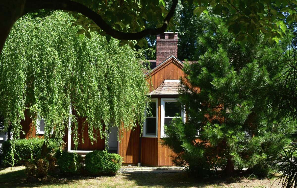 Study Connecticut foreclosures still historically high