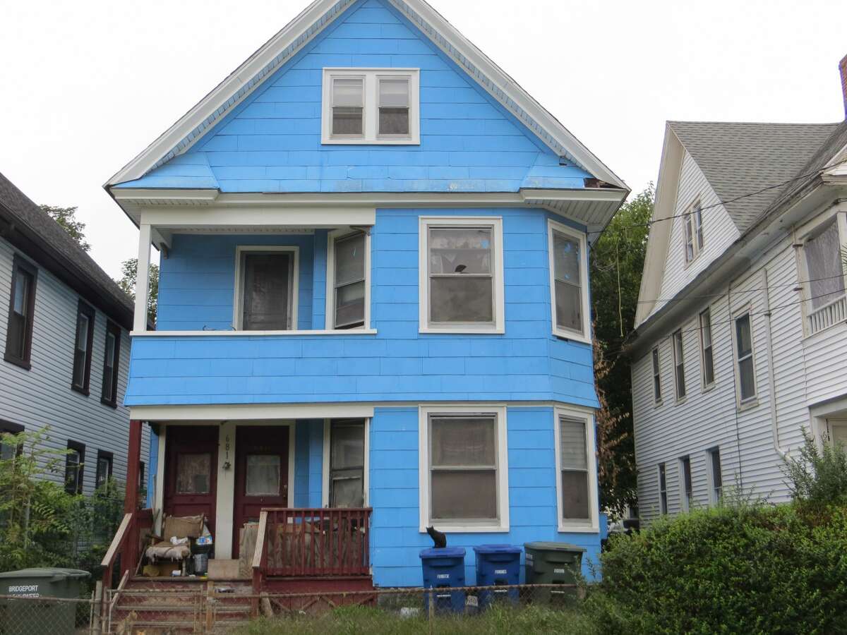 Study Connecticut foreclosures still historically high