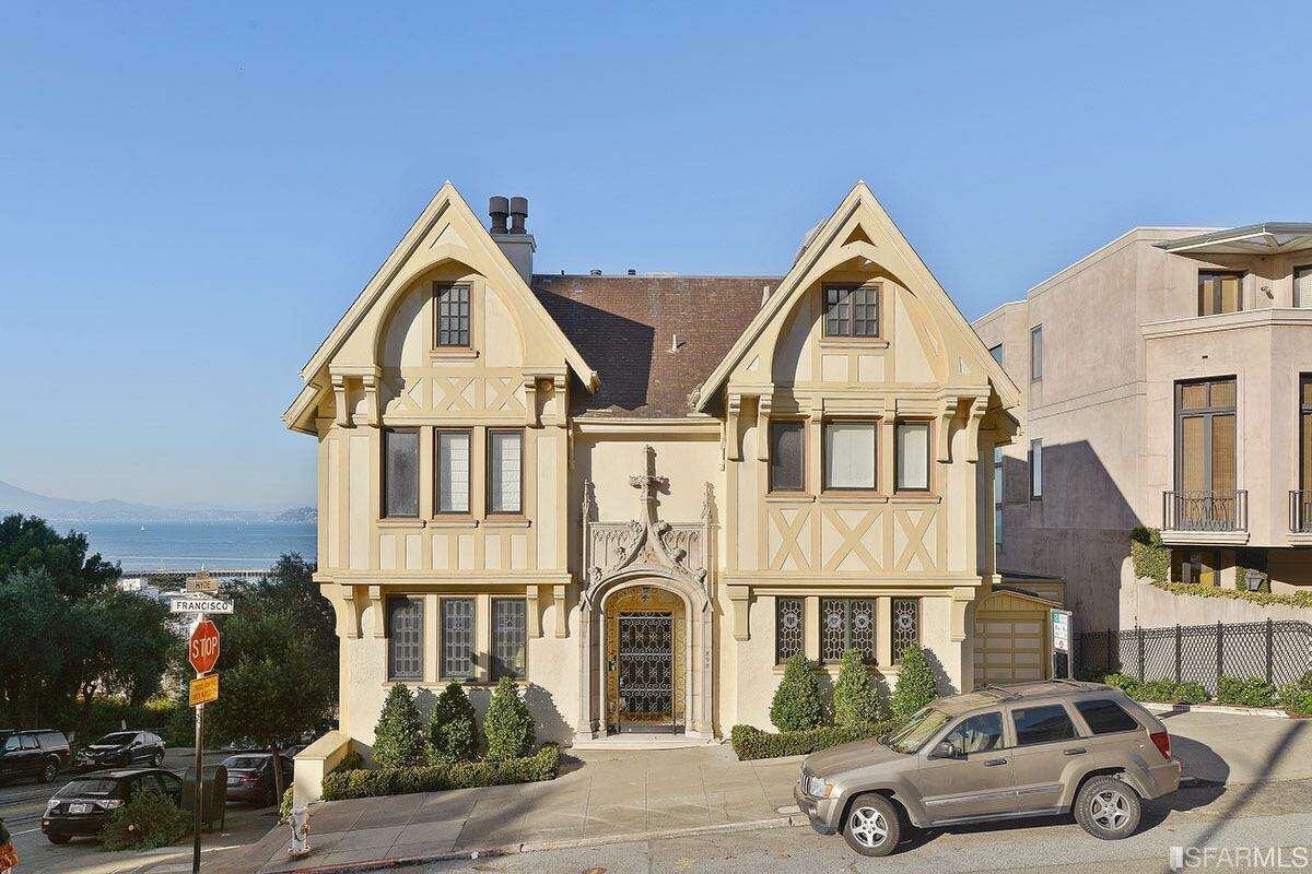 This Russian Hill abode may have finally found a buyer.