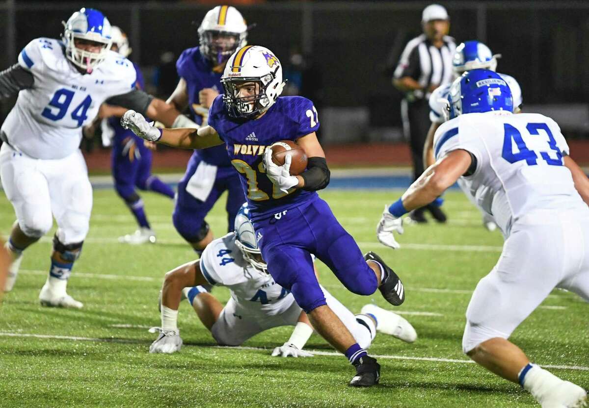 Running back Eddie Santillan and LBJ takes on Nixon for a 7 p.m. game Thursday at the SAC.