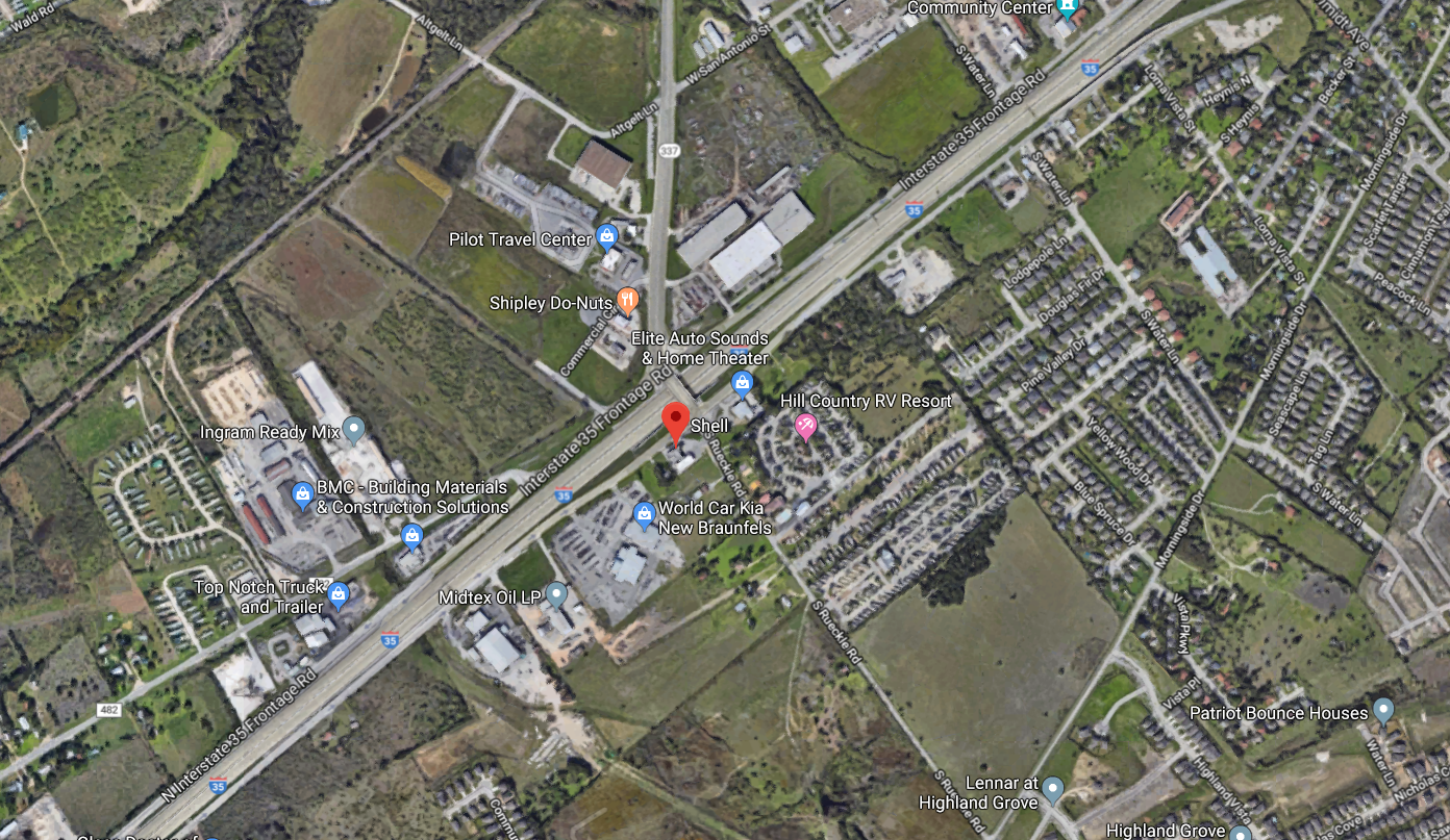 New Braunfels man dies after crash with cement mixing truck