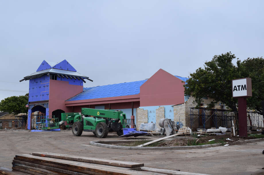 Centennial Bank Officials Hope To Move In Mid December Plainview