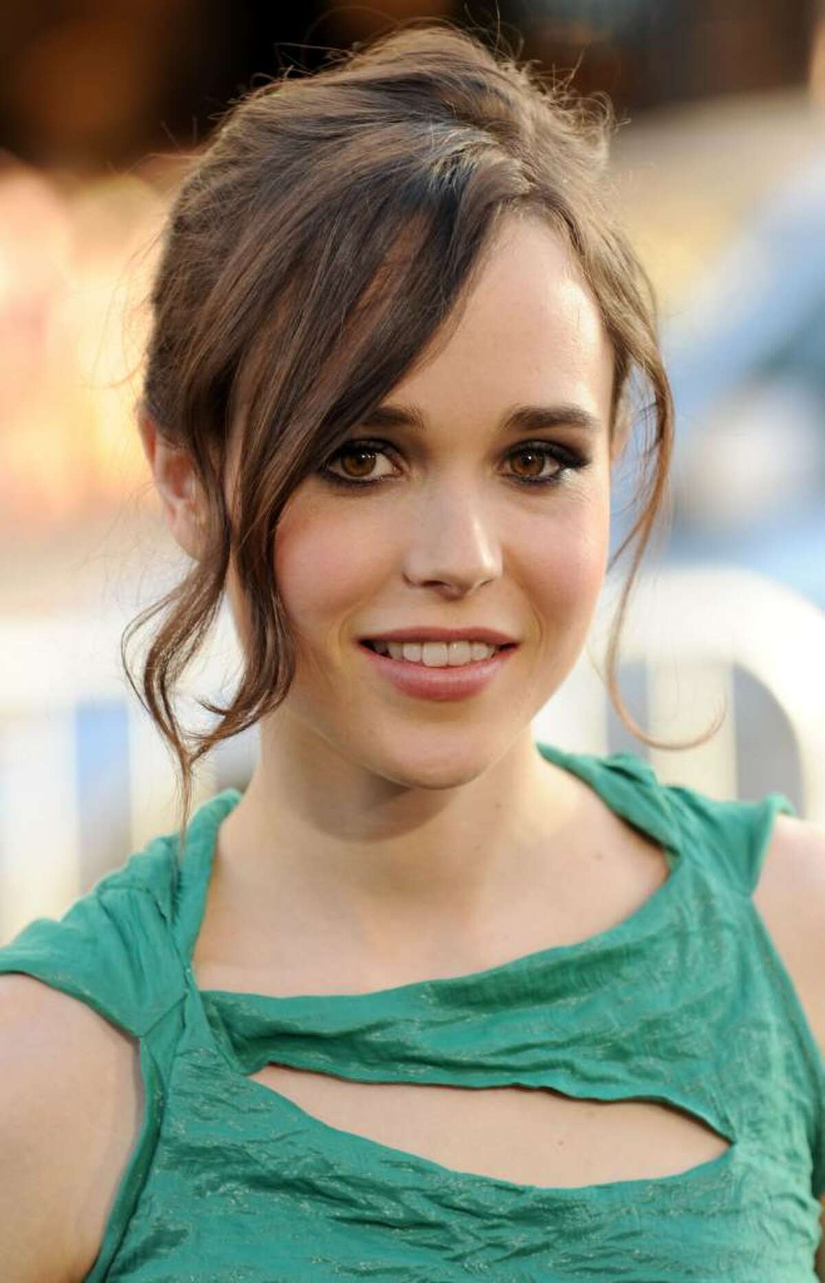 LOS ANGELES, CA - JULY 13: Actress Ellen Page arrives to premiere of Warner Bros. "Inception" at Grauman's Chinese Theatre on July 13, 2010 in Los Angeles, California. (Photo by Kevin Winter/Getty Images) *** Local Caption *** Ellen Page
