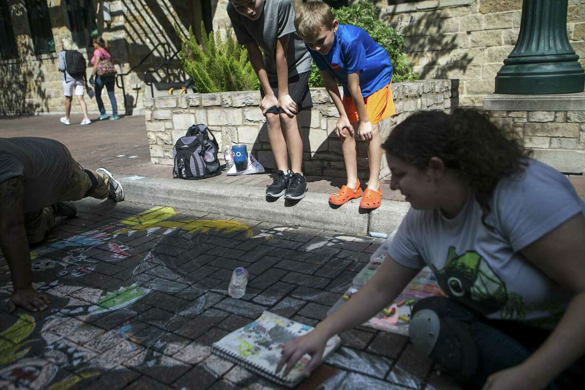 Chalk artists turn Houston Street into temporary gallery