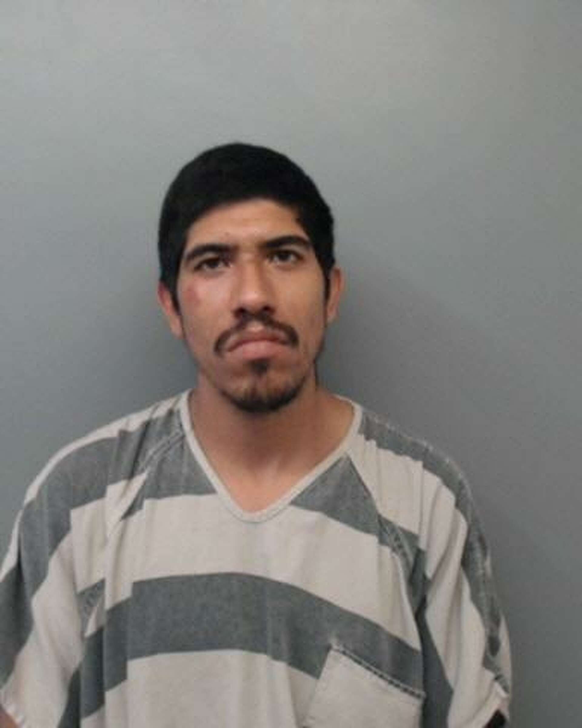 Laredo man charged with theft in shoplifting case