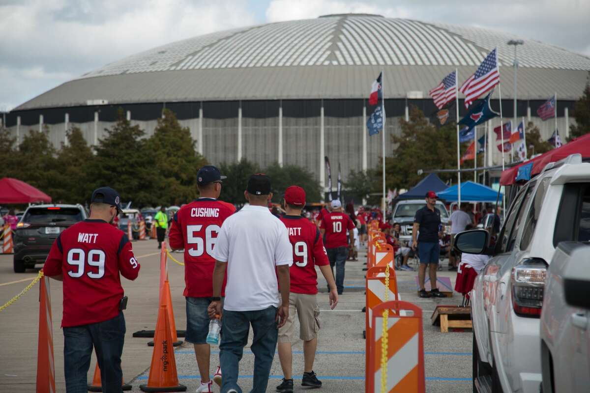 Houston's NRG named a top stadium for fall RV tailgating