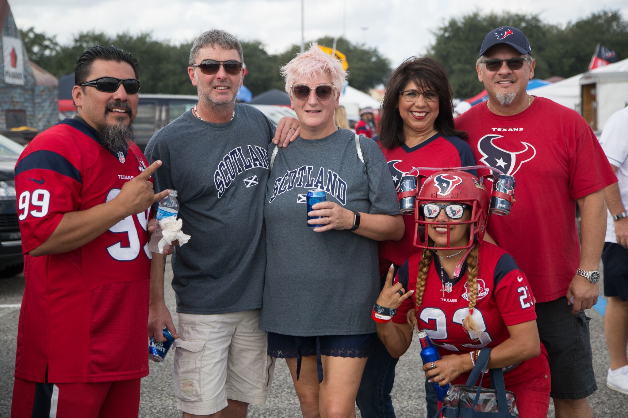 Texans fans enjoy tailgate experience before game against Bills