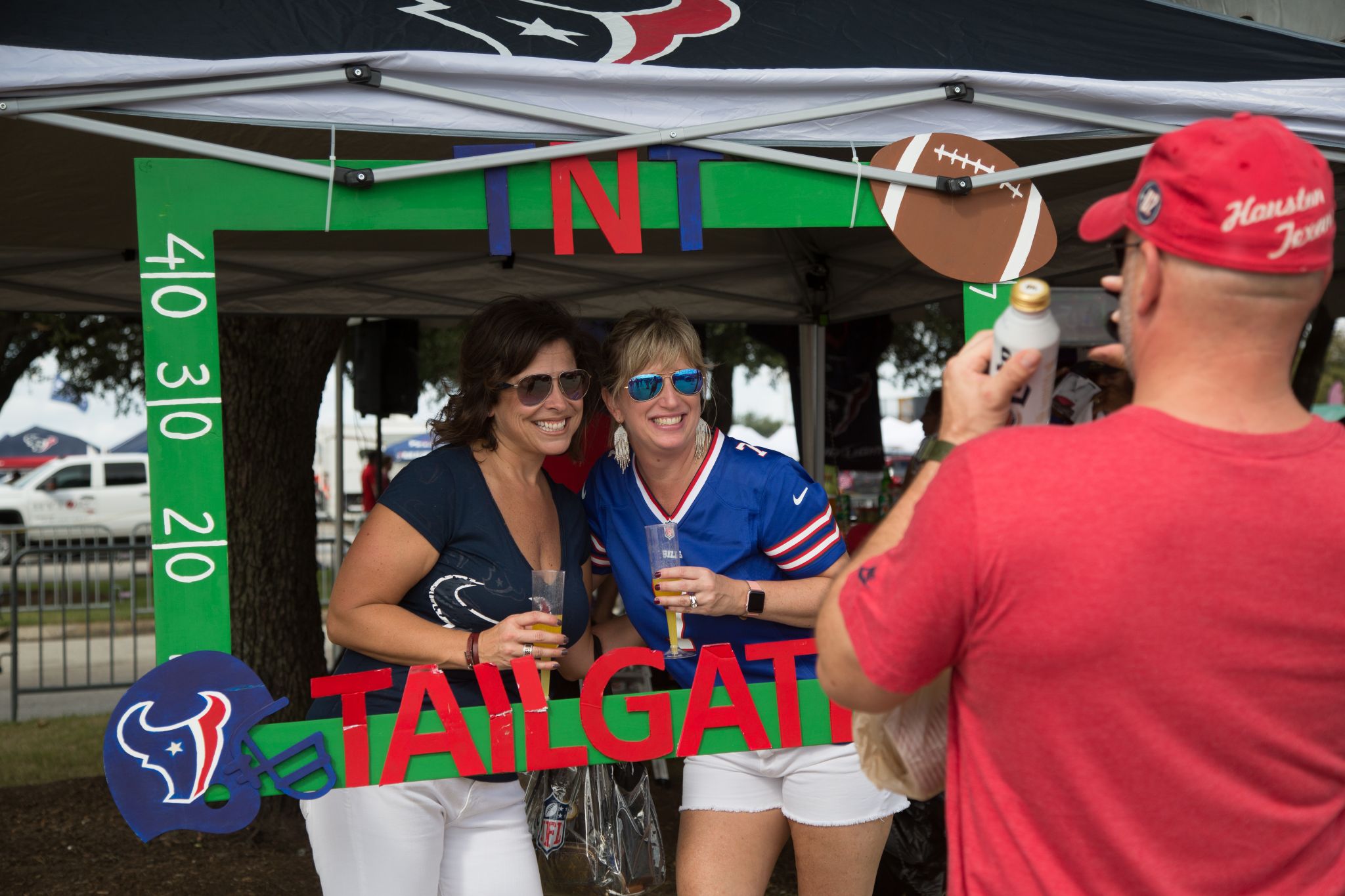 Buffalo Bills at Houston Texans: A Texas-sized pregame tailgate