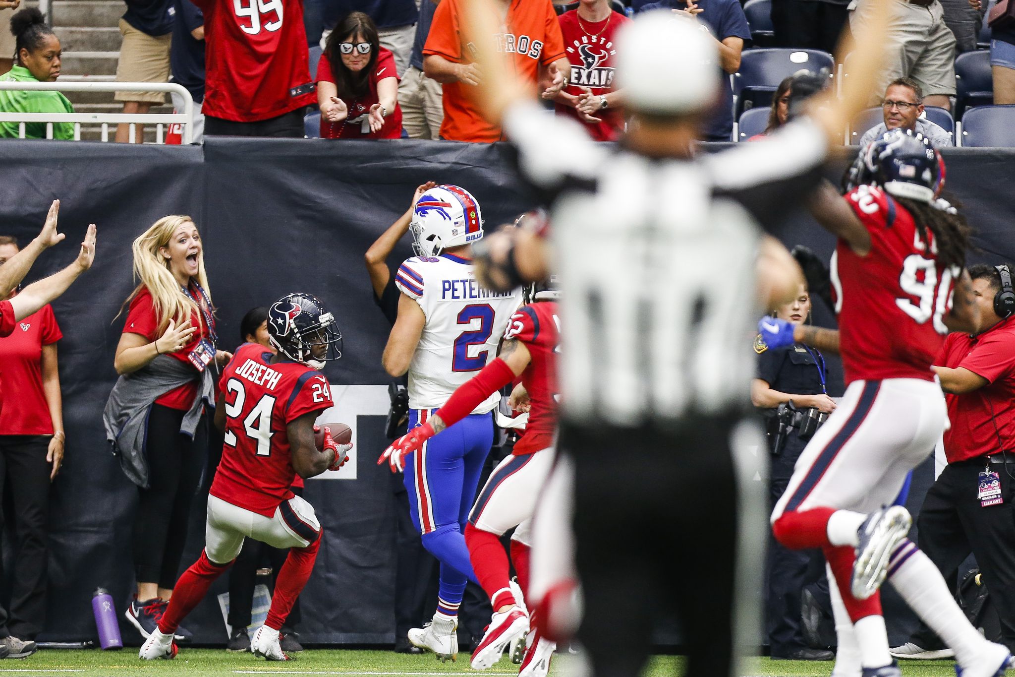 Houston, TX, USA. 14th Oct, 2018. Houston Texans fan cheers after a pick  six interception during the fourth quarter against the Buffalo Bills at NRG  Stadium in Houston, TX. John Glaser/CSM/Alamy Live