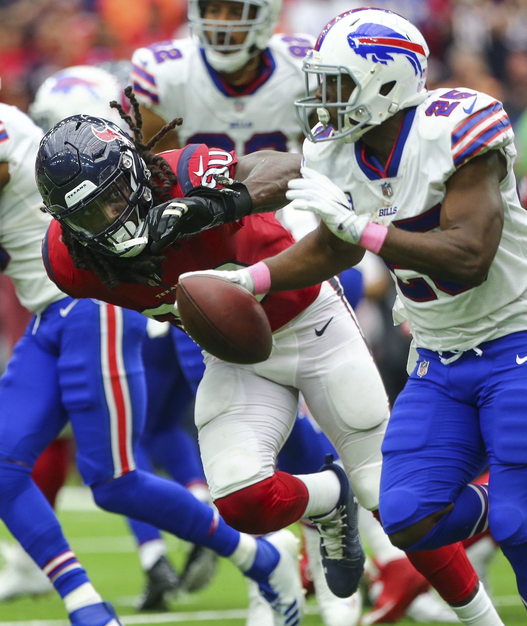 October 14, 2018: Buffalo Bills defensive tackle Kyle Williams (95)  celebrates his sack during the 1st quarter of a NFL football game between  the Houston Texans and the Buffalo Bills at NRG