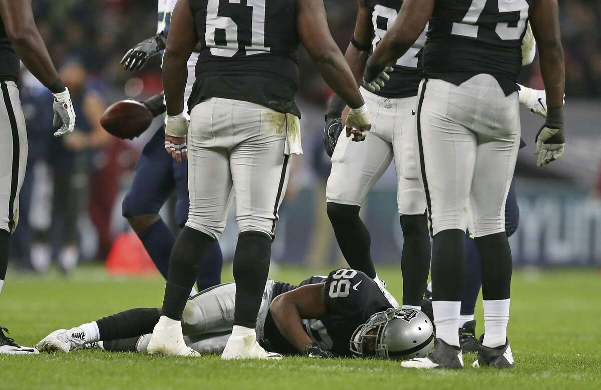 Raiders receiver Amari Cooper evaluated for concussion after first